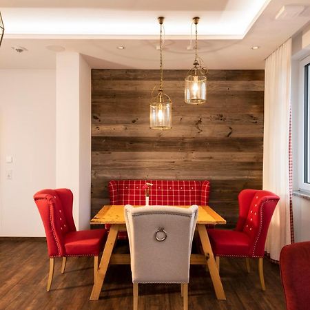 Allgaeu Art Hotel Кемптен Экстерьер фото